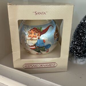 1981 Hallmark Santa Ornament